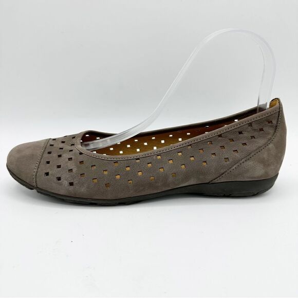 Gabor Hovercraft‎ Ruffle Nubuck Taupe Brown Perforated Comfort Ballet Flat Sz 6 - Picture 1 of 15